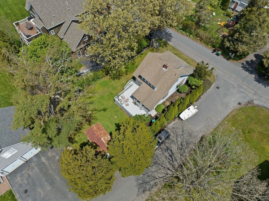 113 Columbia Road Marshfield, MA 02050 - Photo 4 of 10 Gallery Image 4