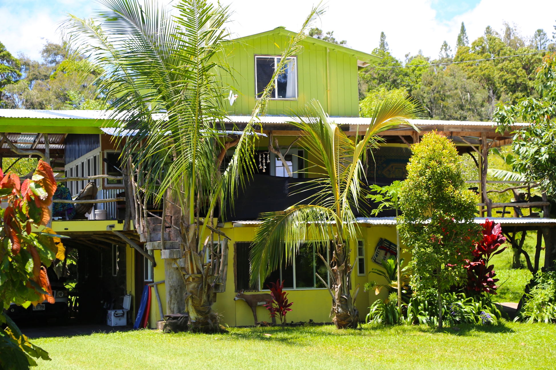 93-2073 South Point Road Captain Cook, HI 96704 - Photo 3 of 19 a view of a house with basketball court