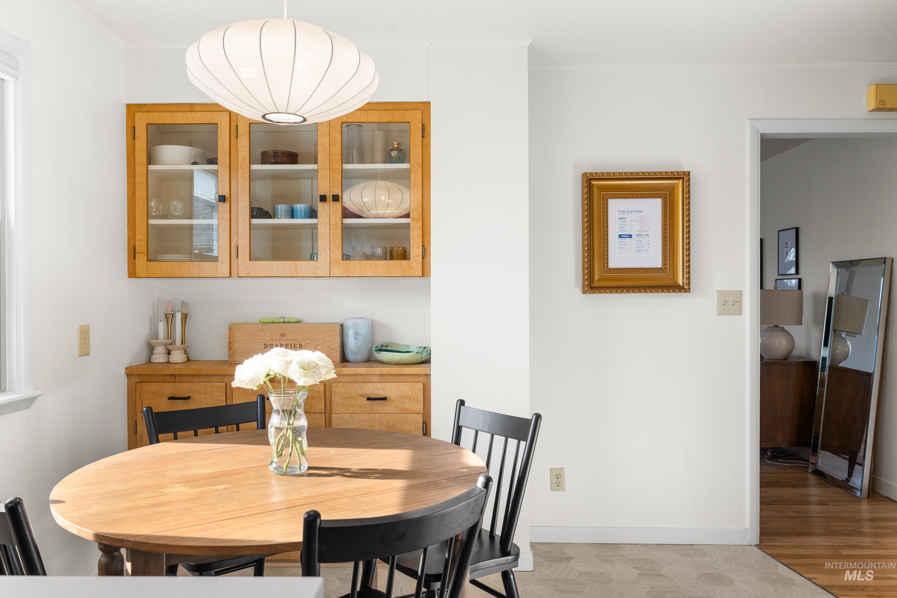 1010 Forrest Street Boise, ID 83705 - Photo 12 of 50 Dining space featuring baseboards