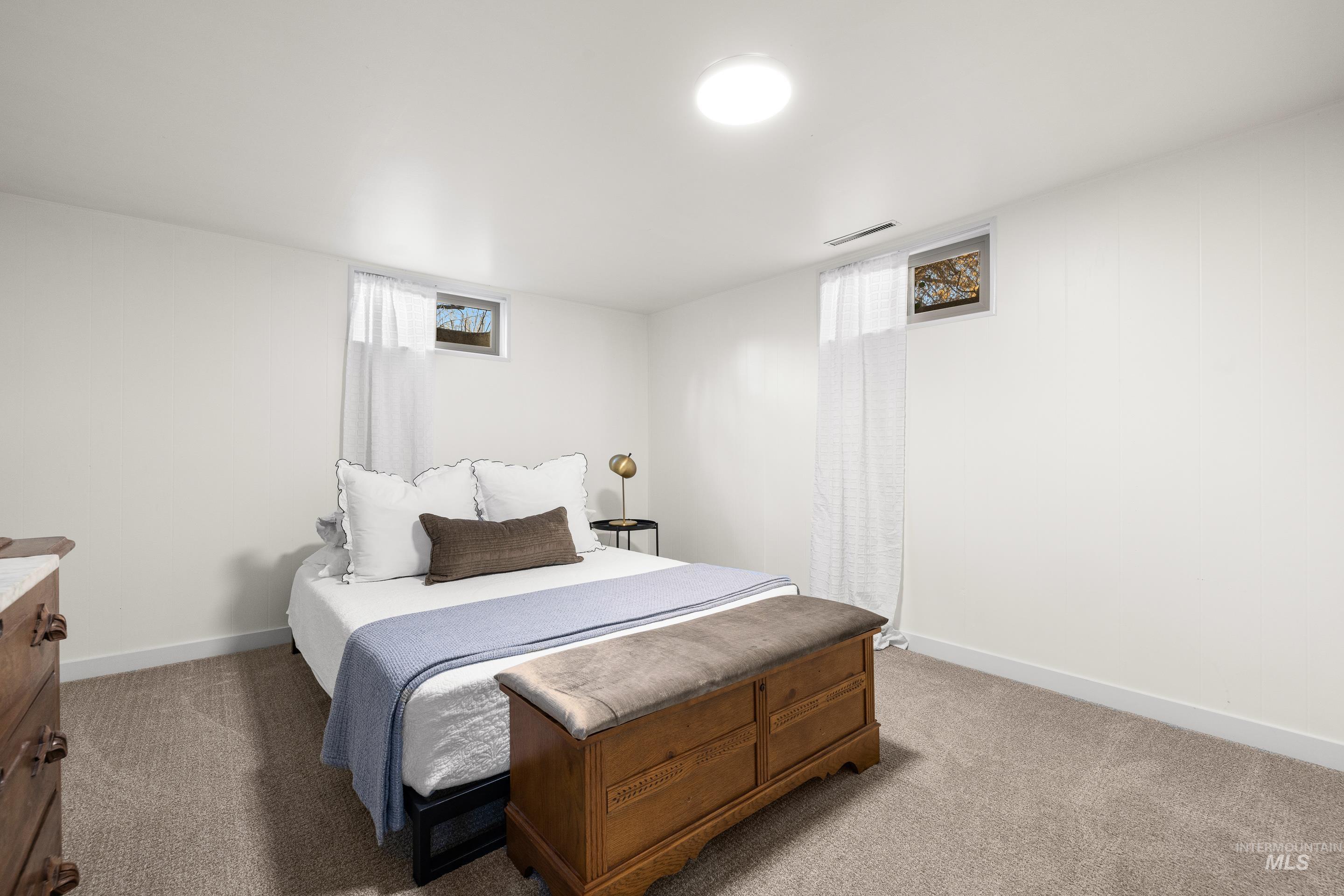 1010 Forrest Street Boise, ID 83705 - Photo 29 of 50 Bedroom with light colored carpet