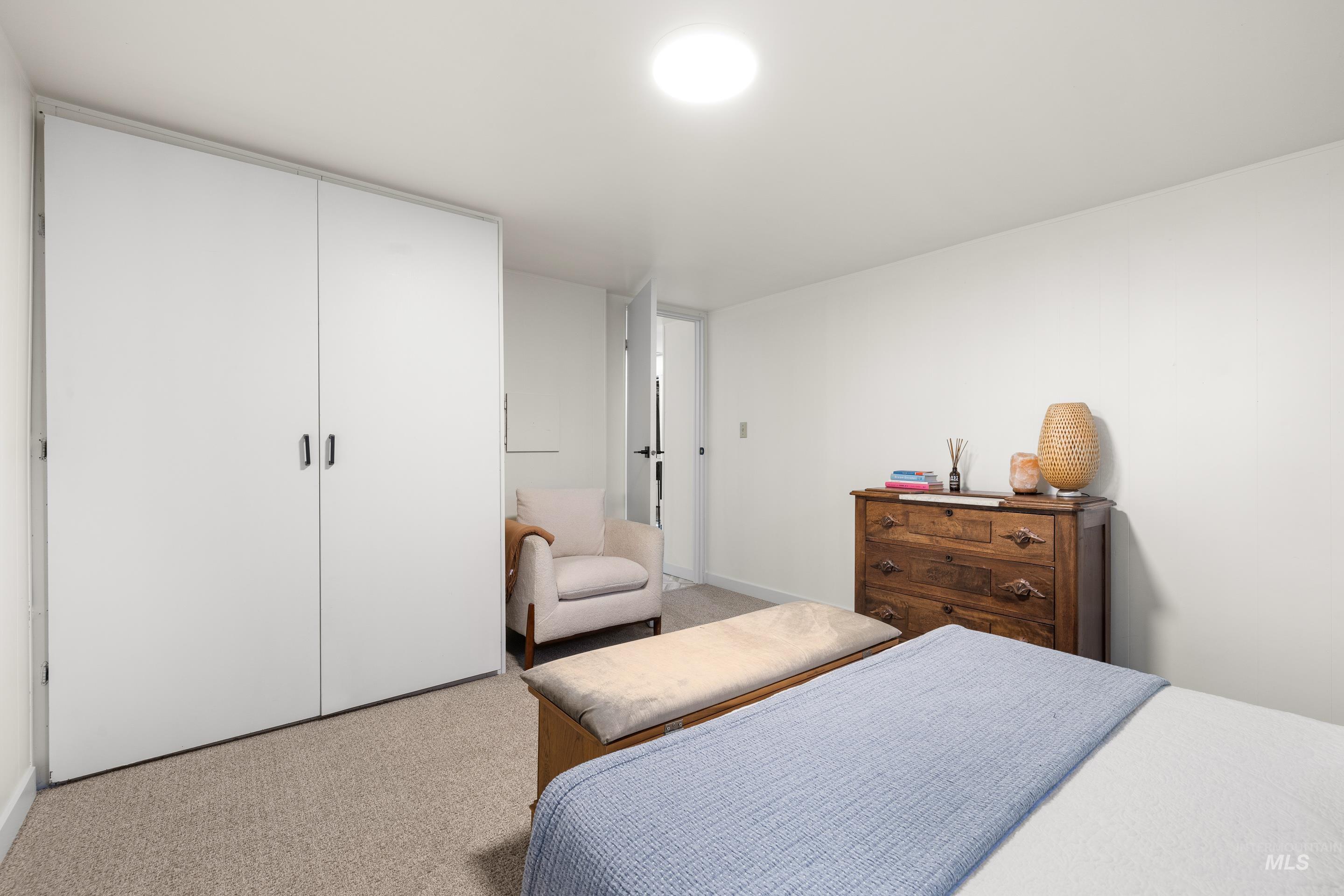 1010 Forrest Street Boise, ID 83705 - Photo 30 of 50 Carpeted bedroom with a closet