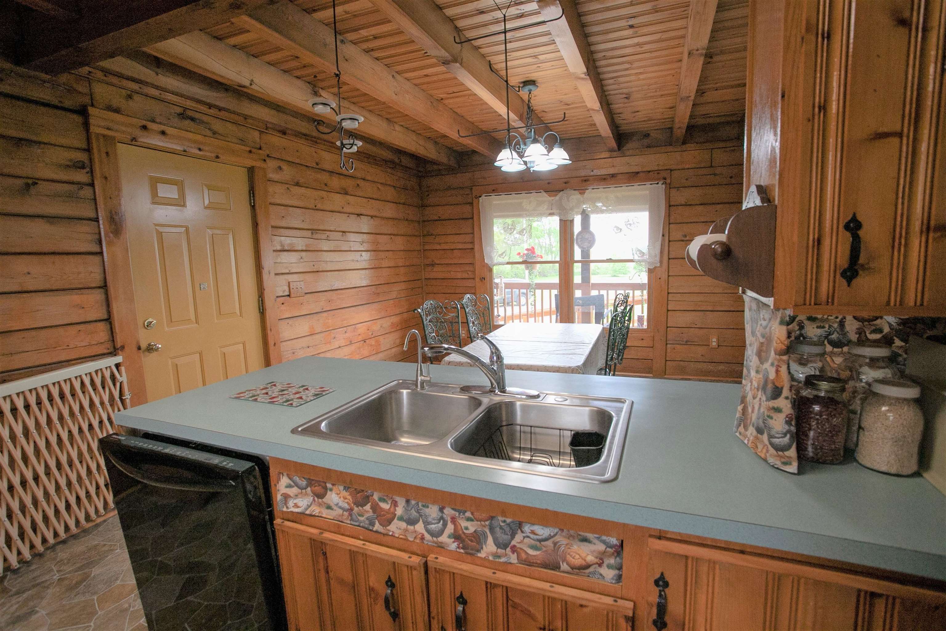 11229 Pittsburg Road Durand, MI 48429 - Photo 7 of 82