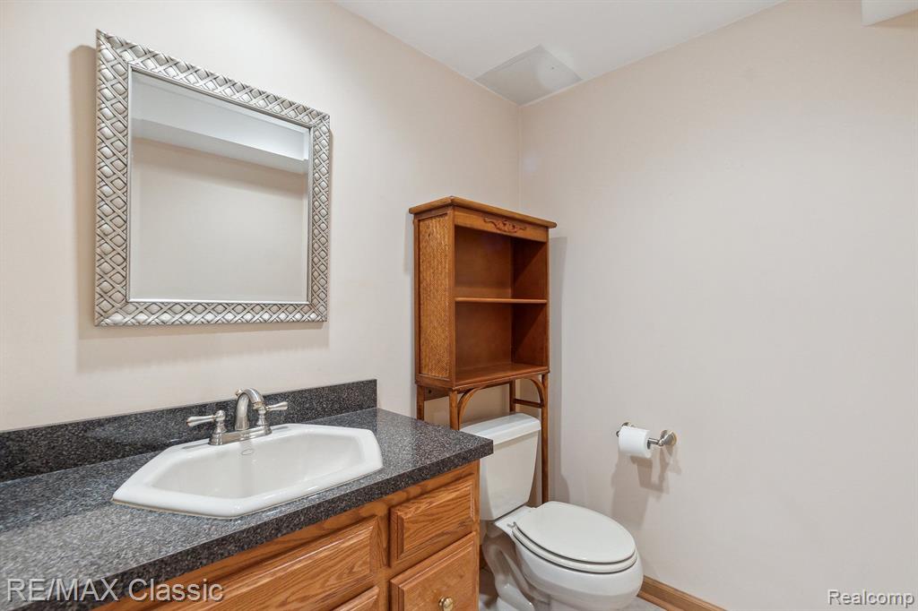 12127 Shaffer Road Davisburg, MI 48350 - Photo 27 of 42