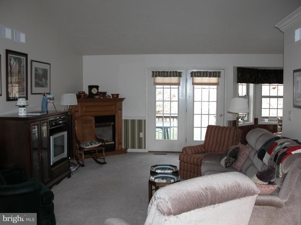 102 Ridge Avenue, Unit 7 Ephrata, PA 17522 - Photo 8 of 30 Gallery Image 8