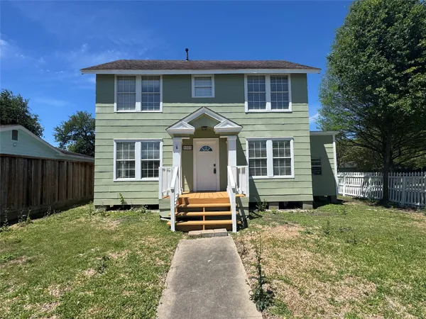 $275,000 | 8355 Wier Drive, Houston, TX 77017