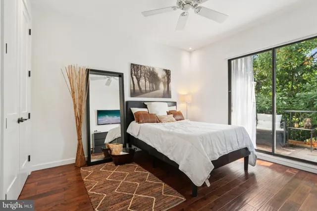 $695,000 | 6 Avignon, Devon, PA 19333