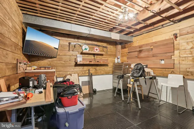 $695,000 | 6 Avignon, Devon, PA 19333