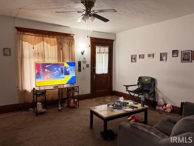 925-927 High St Road Logansport, IN 46947 - Photo 2 of 20