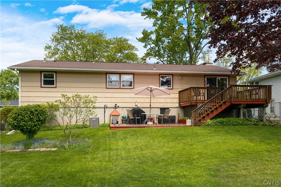 7 Lark Path Clay, NY 13090 - Photo 30 of 38