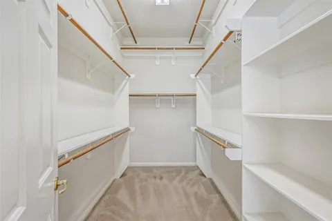 $375,000 | 1448 North Riviera Circle, Pearland, TX 77581