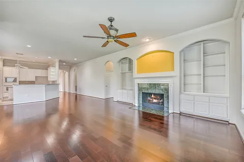 $375,000 | 1448 North Riviera Circle, Pearland, TX 77581