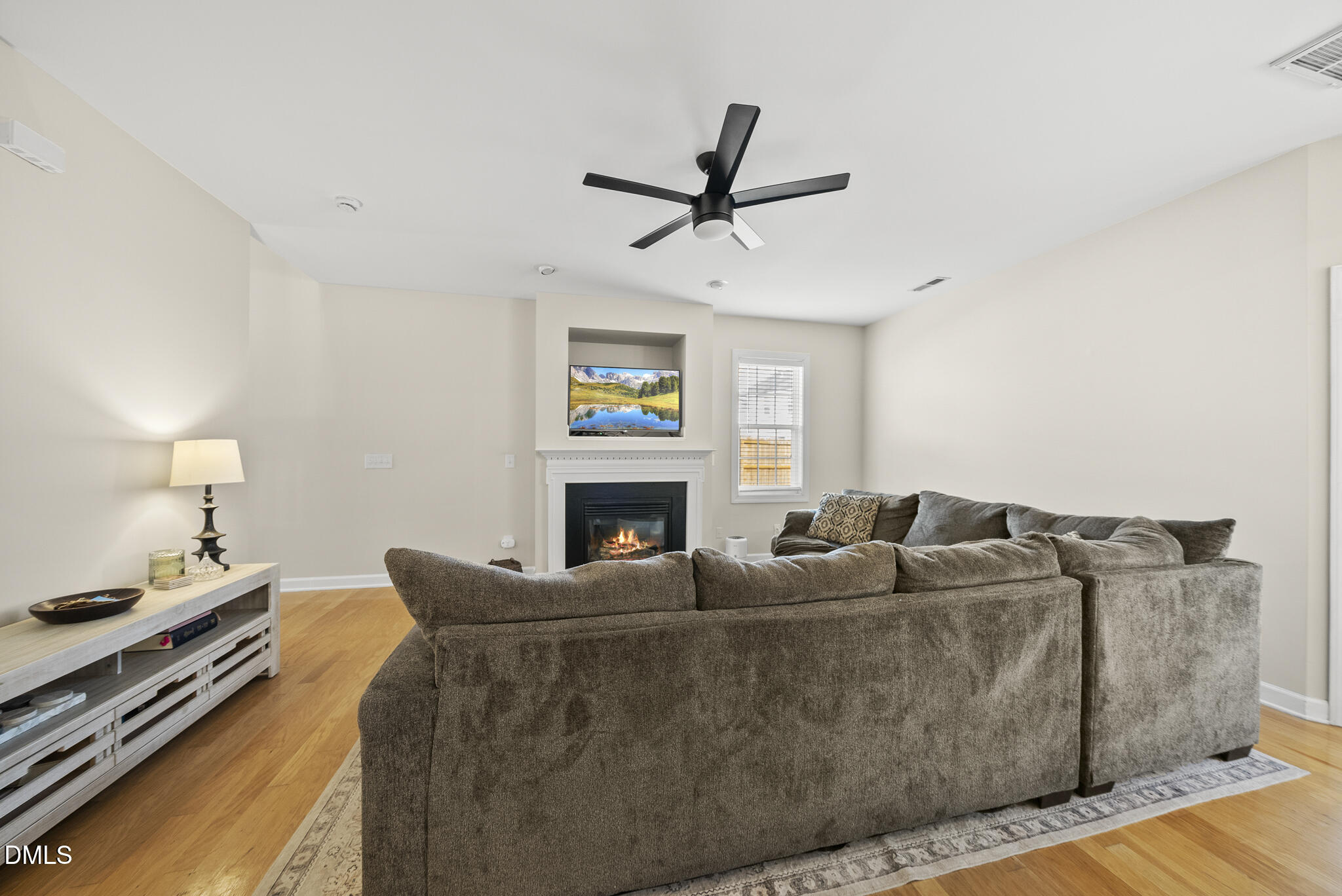 3221 Trassacks Drive Raleigh, NC 27610 - Photo 7 of 40 DSC08610