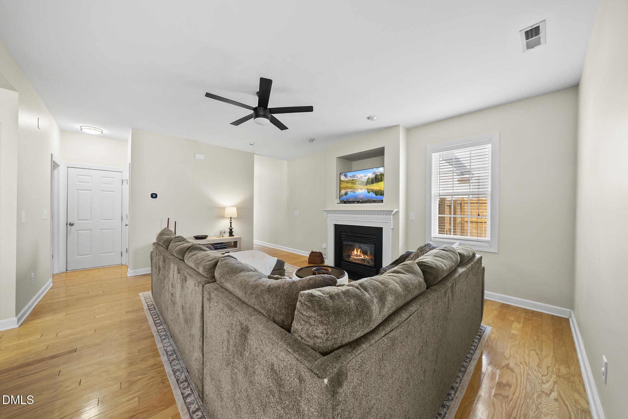 3221 Trassacks Drive Raleigh, NC 27610 - Photo 8 of 40 DSC08613