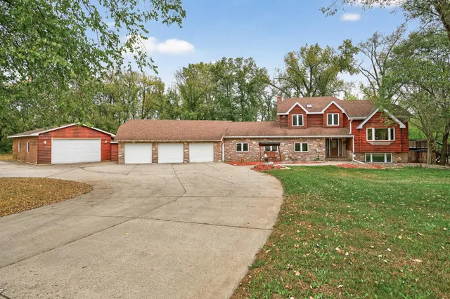 $694,000 | 10500 Kadler Avenue Northeast, Monticello, MN 55362