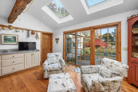 $2,950,000 | 41 Court Street, Chatham, MA 02650