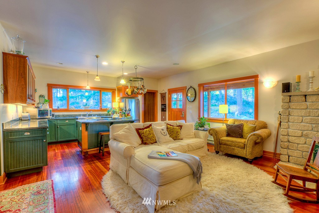 239 Gibbs Road Orcas Island, WA 98280 - Photo 4 of 25 Gallery Image 4