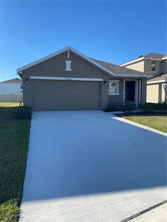 $2,100 | 37472 Sharks Eye Lane, Zephyrhills, FL 33541