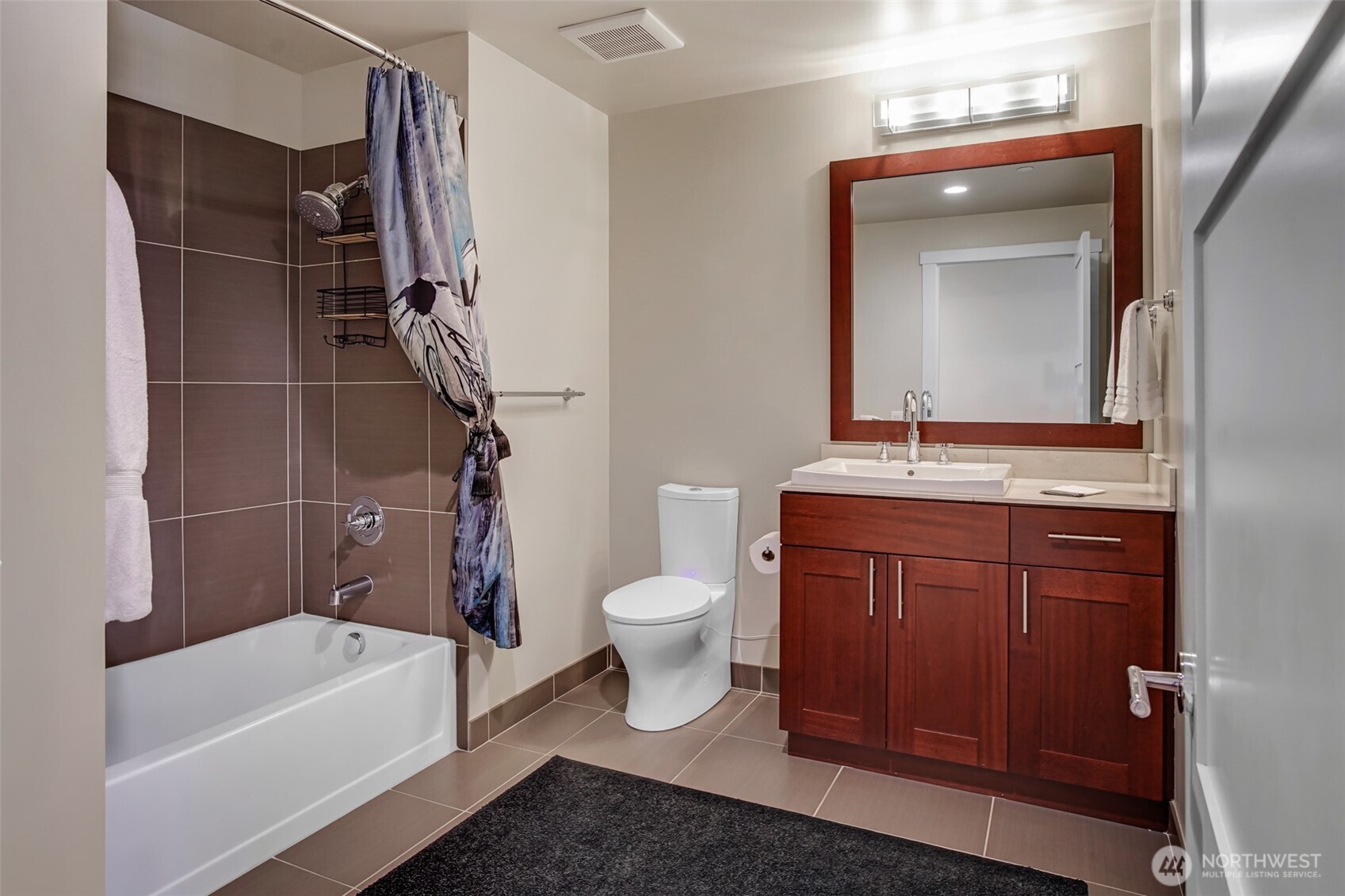 5204 North Bennett Street, Unit 306 Ruston, WA 98407 - Photo 15 of 25 Gallery Image 15