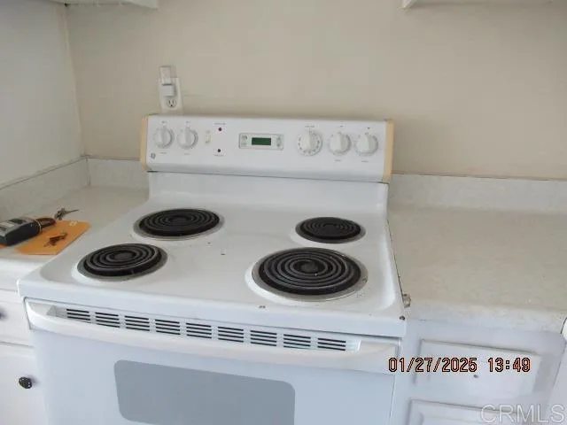 $1,800 | 1237 East 18th Street, National City, CA 91950