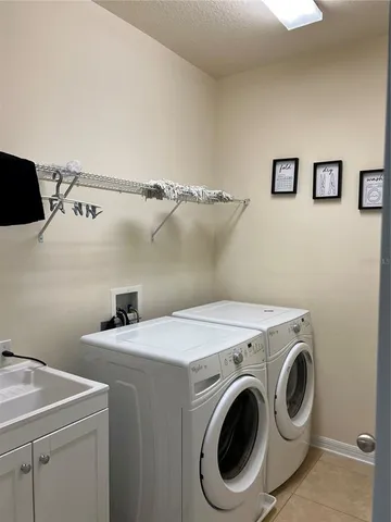 $432,000 | 8237 Serenity Spring Drive, Unit 2605, Windermere, FL 34786