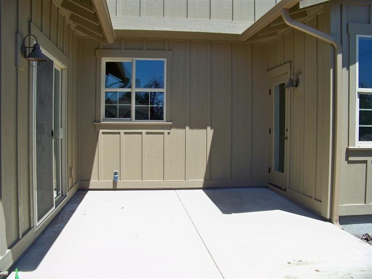 202 Northwest Saddle Ridge Loop Prineville, OR 97754 - Photo 3 of 21 Additional Photo