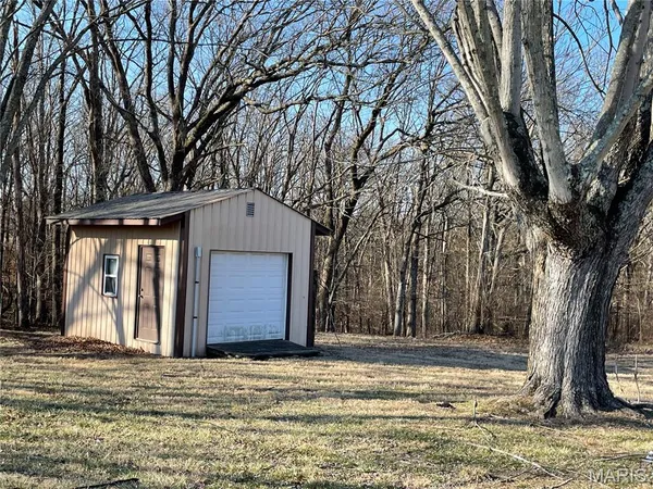 $530,000 | 2902 Clay Street, De Soto, MO 63020