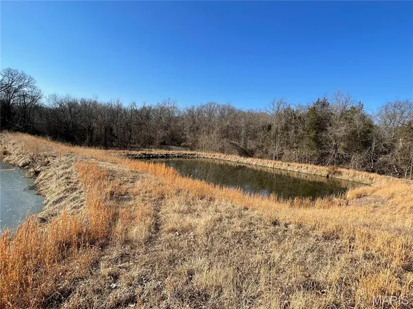 $530,000 | 2902 Clay Street, De Soto, MO 63020