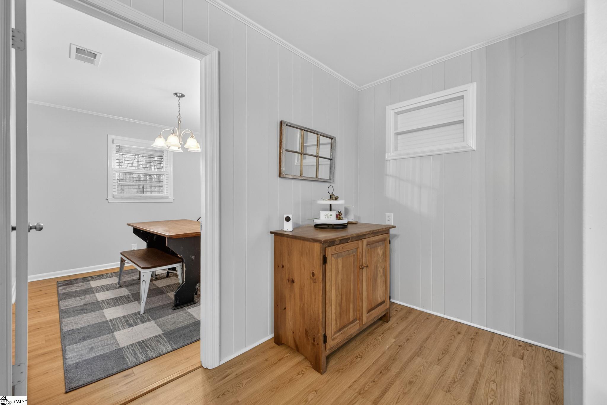 608 South 117 Woodruff, SC 29388 - Photo 5 of 43