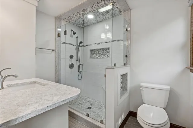 $4,500 | 21 Clifton Road, Bristol, RI 02809