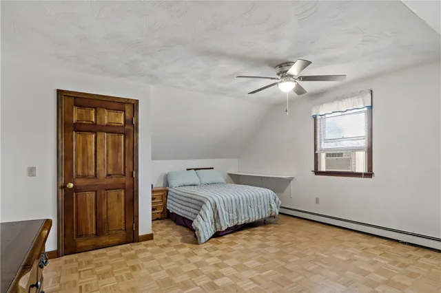 $4,500 | 21 Clifton Road, Bristol, RI 02809