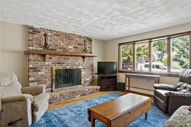 $4,500 | 21 Clifton Road, Bristol, RI 02809