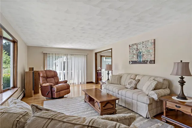 $4,500 | 21 Clifton Road, Bristol, RI 02809