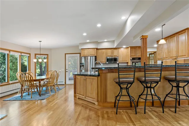 $4,500 | 21 Clifton Road, Bristol, RI 02809