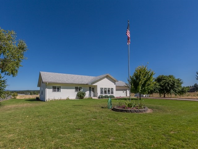 20118 North Yale Road Colbert, WA 99005 - Photo 1 of 20
