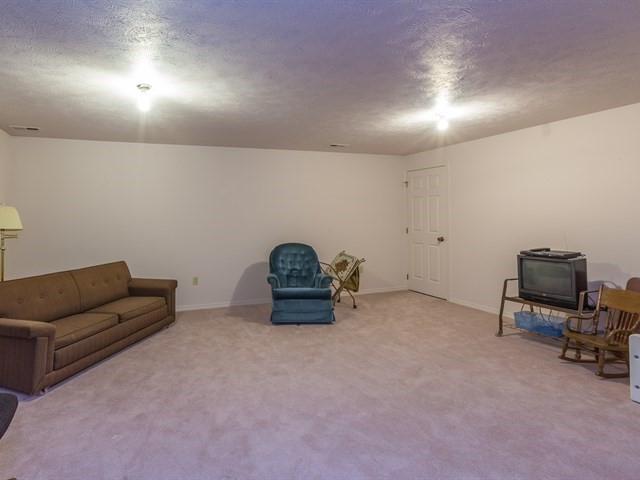 20118 North Yale Road Colbert, WA 99005 - Photo 14 of 20