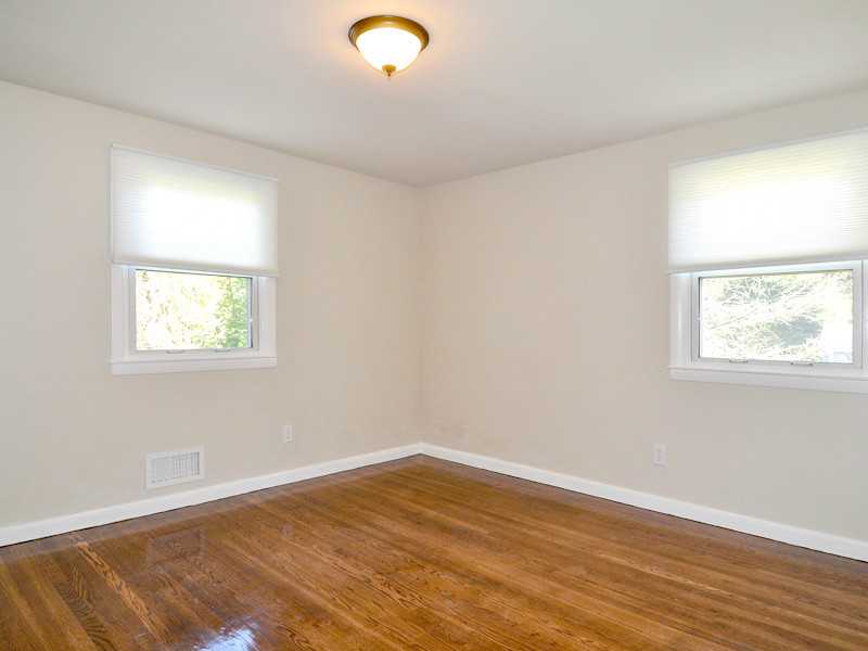 83 Viceroy Road Warwick, RI 02886 - Photo 17 of 25 Bedroom.