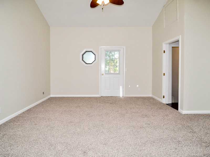 83 Viceroy Road Warwick, RI 02886 - Photo 4 of 25 Den/Family/Great Room.