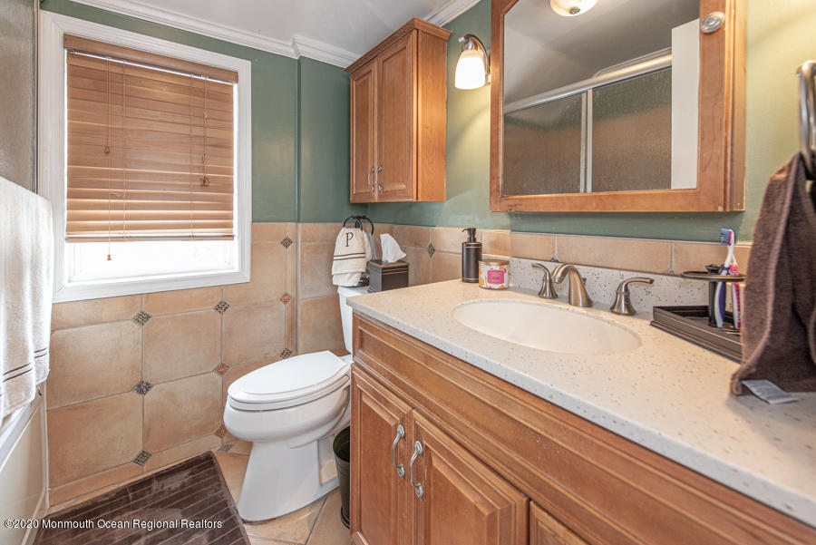 25 Weldon Road Matawan, NJ 07747 - Photo 31 of 50 Bathrrom