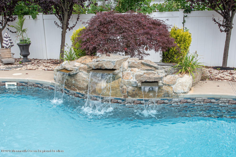 25 Weldon Road Matawan, NJ 07747 - Photo 42 of 50 Pool