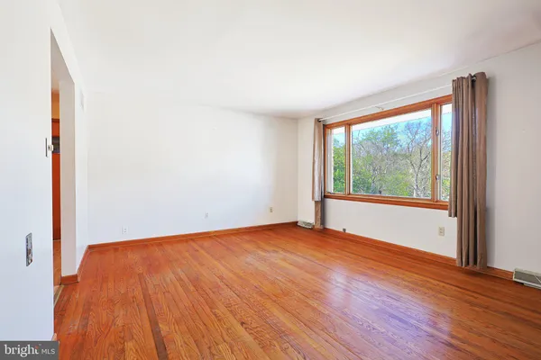 $224,900 | 12043 Iris Avenue, Cumberland, MD 21502
