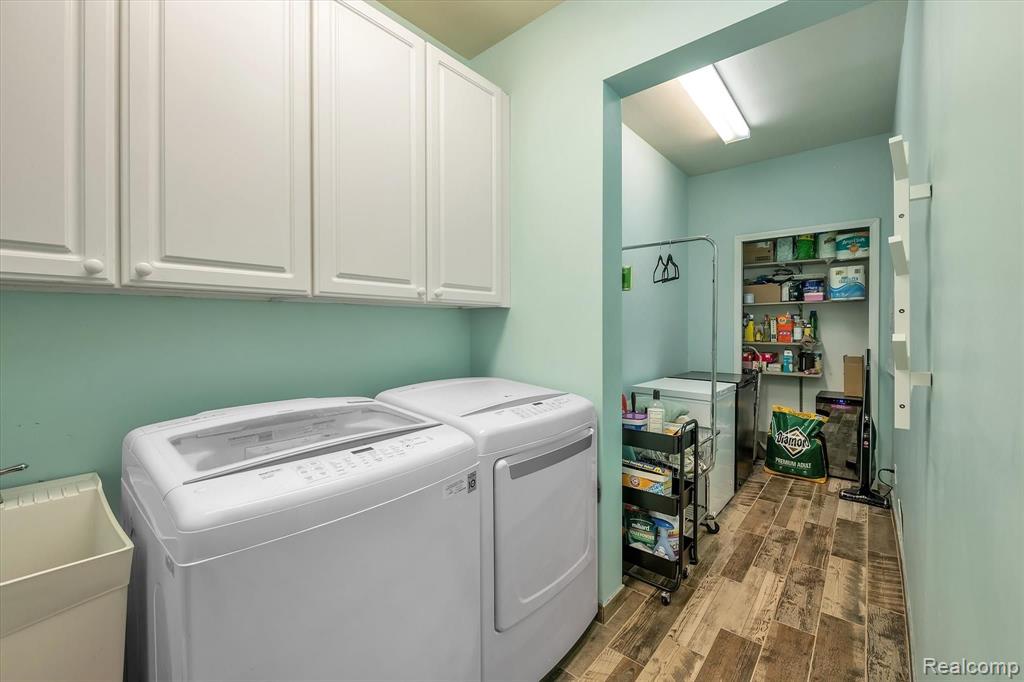 9569 Quail Ridge Run Brighton, MI 48114 - Photo 18 of 48