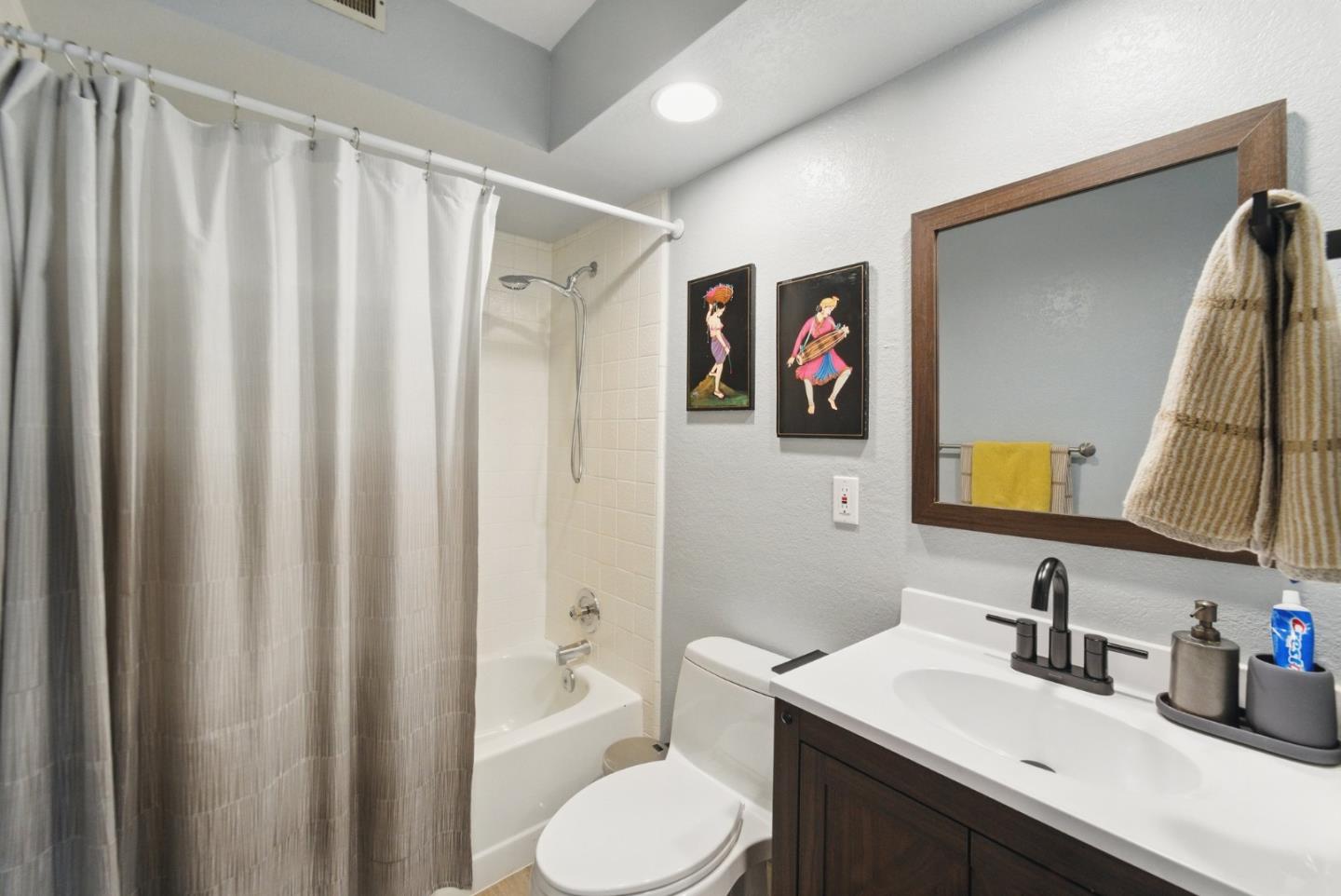 2149 Junction Avenue, Unit 11 Mountain View, CA 94043 - Photo 21 of 27