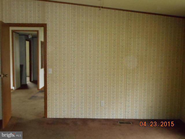 207 Champlain Road North East, MD 21901 - Photo 8 of 9 Bedroom