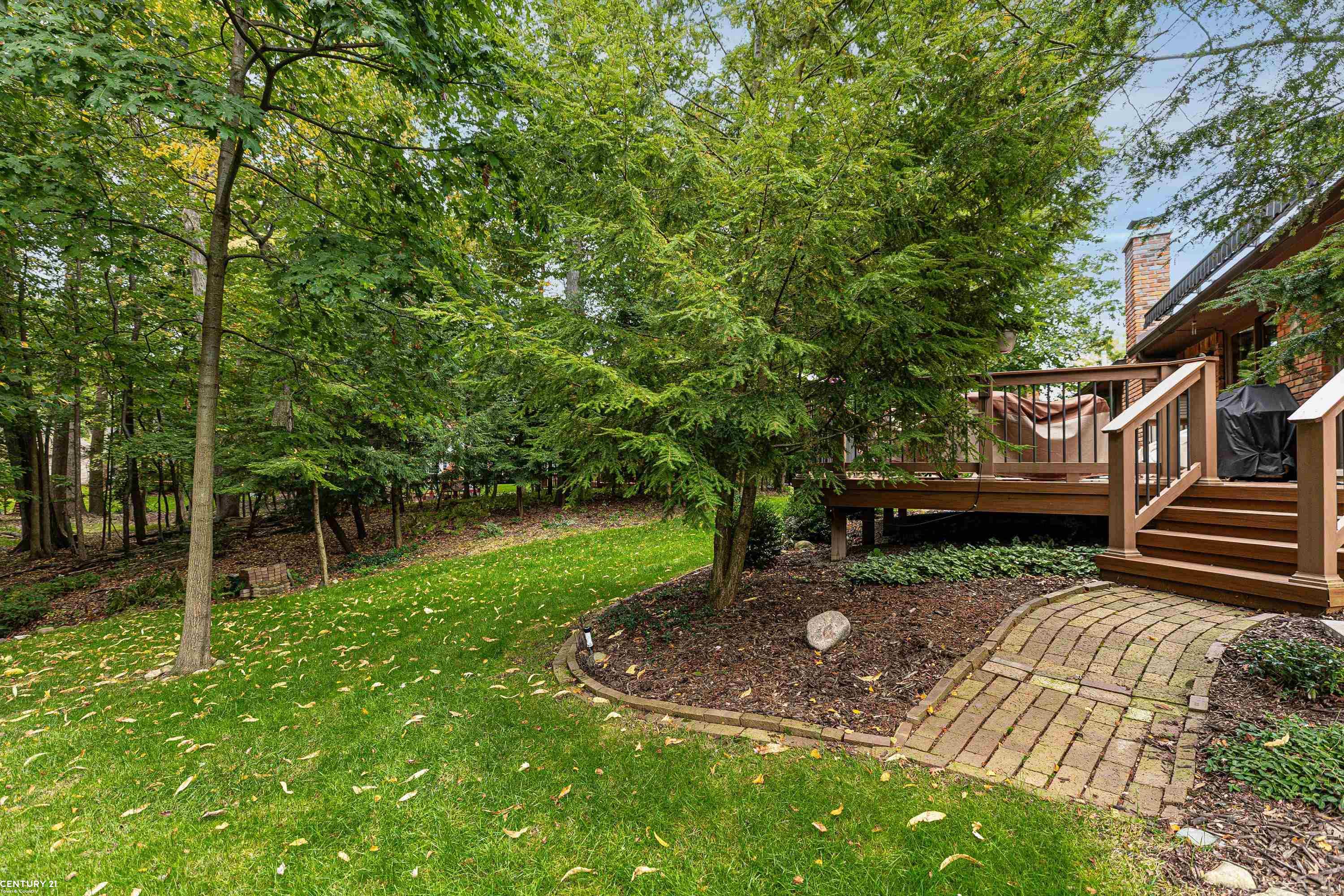1275 Greenleaf Drive Rochester Hills, MI 48309 - Photo 6 of 36