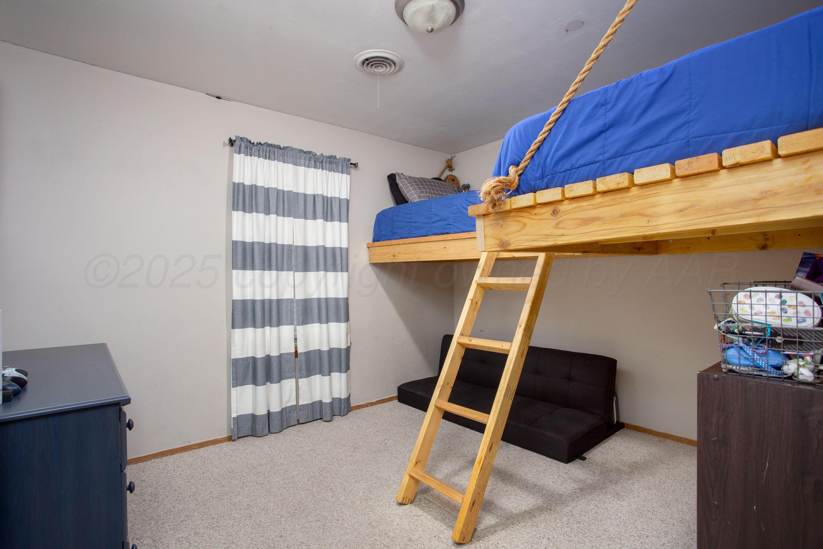 5701 Durrett Place Amarillo, TX 79109 - Photo 20 of 26 18