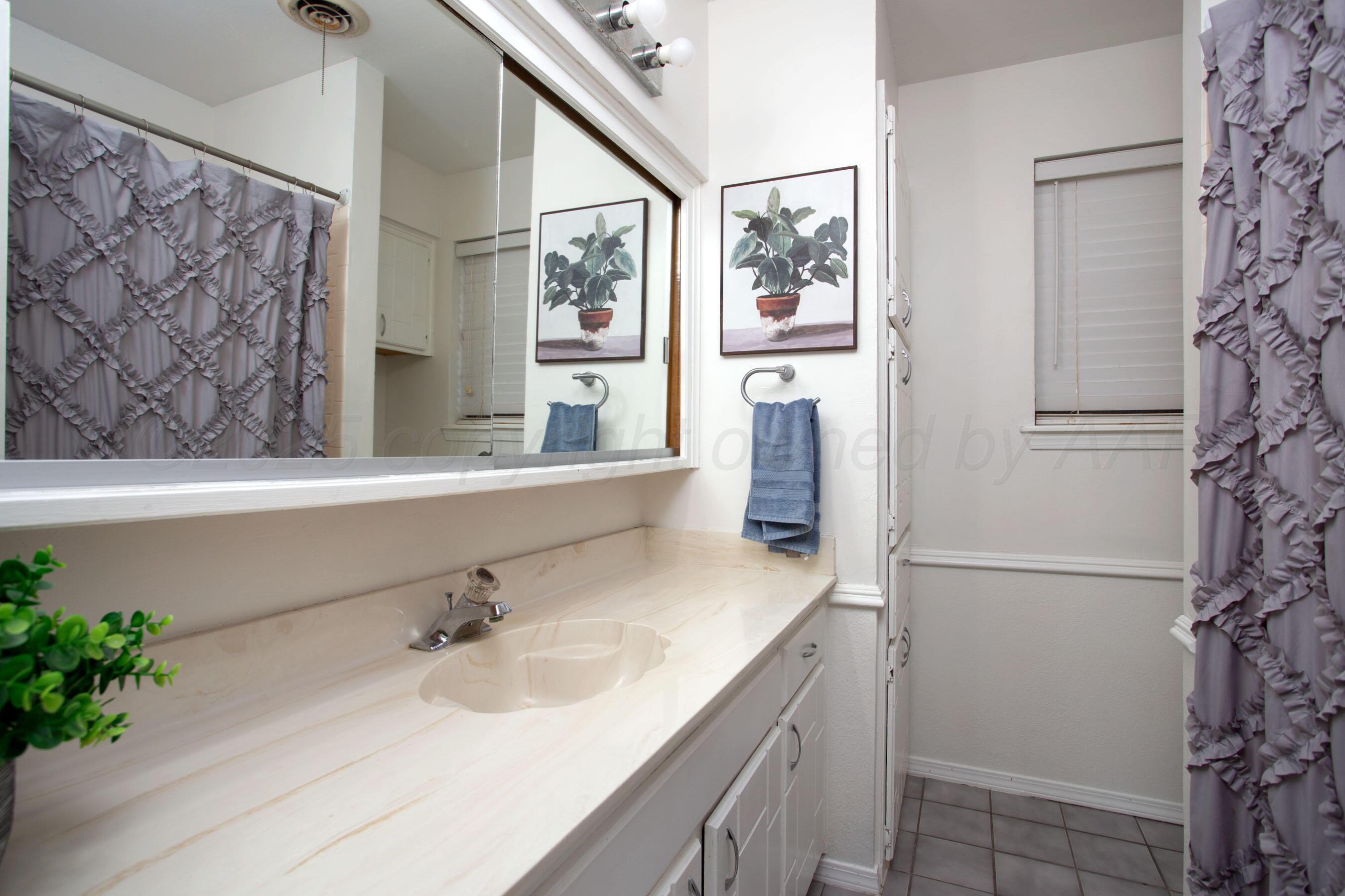 5701 Durrett Place Amarillo, TX 79109 - Photo 21 of 26 19