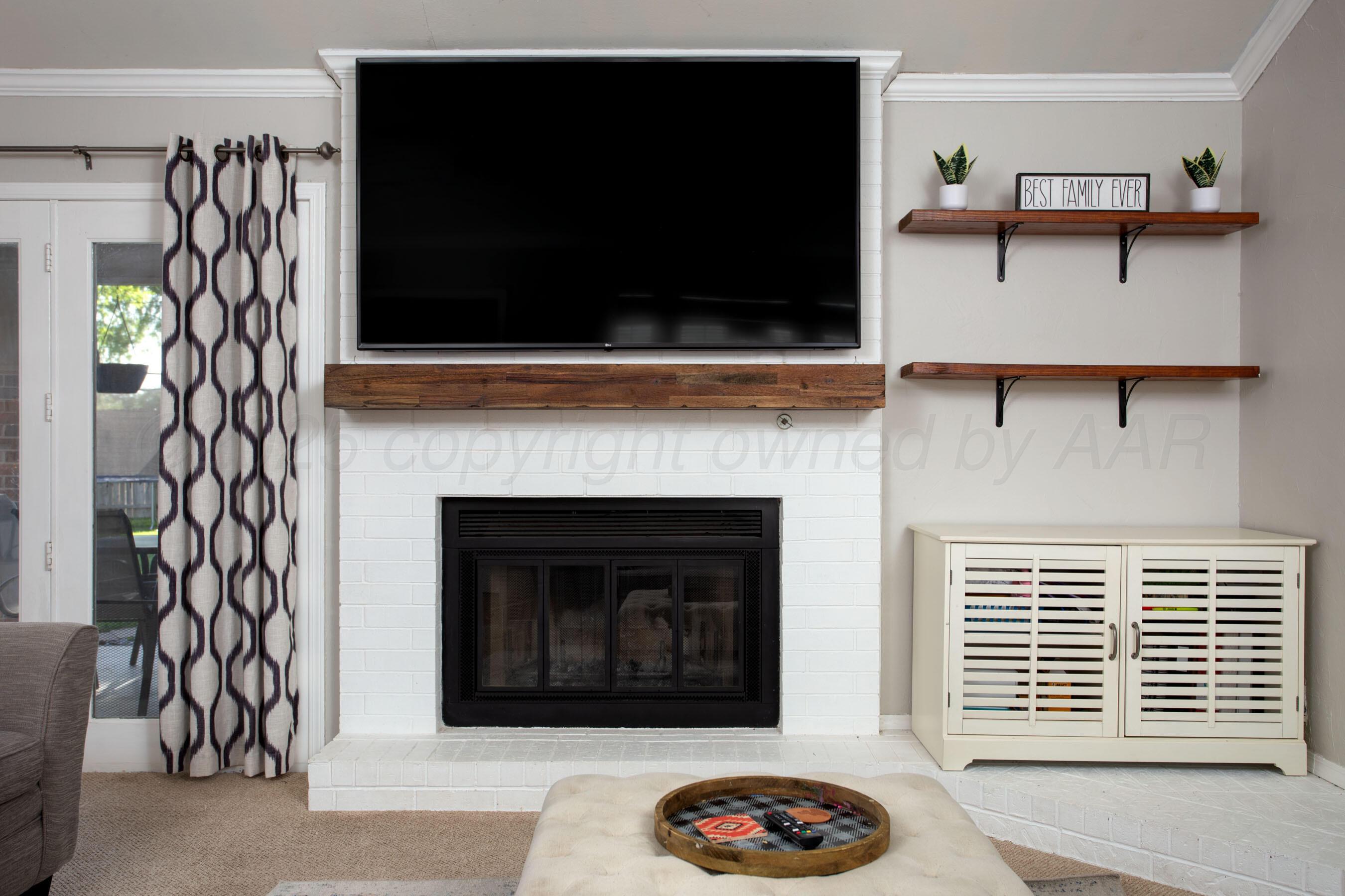 5701 Durrett Place Amarillo, TX 79109 - Photo 7 of 26 9