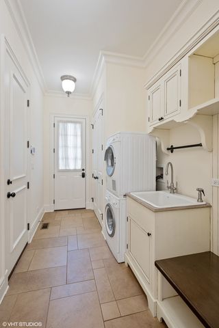 $1,600,000 | 1044 Oak Ridge Drive, Glencoe, IL 60022