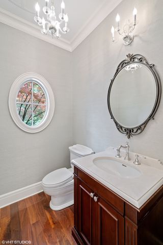 $1,600,000 | 1044 Oak Ridge Drive, Glencoe, IL 60022