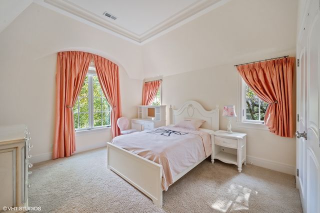 $1,600,000 | 1044 Oak Ridge Drive, Glencoe, IL 60022